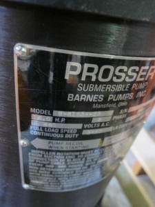 PROSSER SUBMERSIBLE PUMP, MODEL# 9-81534-23. LOADING & HANDLING FEE $15-4043